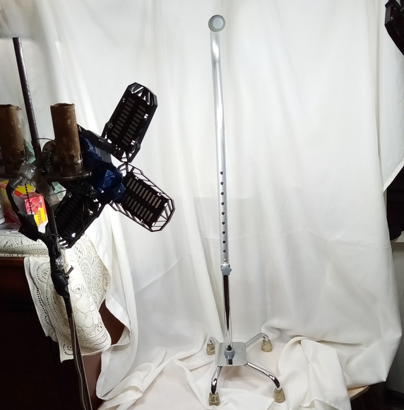Carex Large Base Offset Height Adjustable Silver Quad Cane - Picture 7 of 14